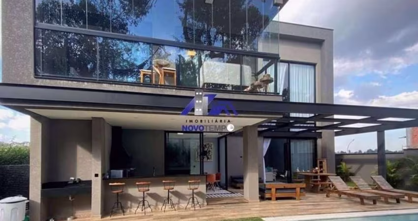 Casa para Venda em Carapicuíba, Granja Viana, 4 dormitórios, 4 suítes, 6 banheiros, 4 vagas