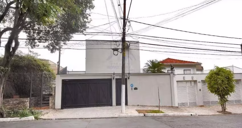 Casa à venda na Avenida Ireré, 538, Planalto Paulista, São Paulo