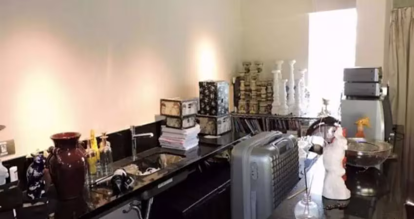Casa à venda na Rua Balança, 38, Palos Verdes, Cotia