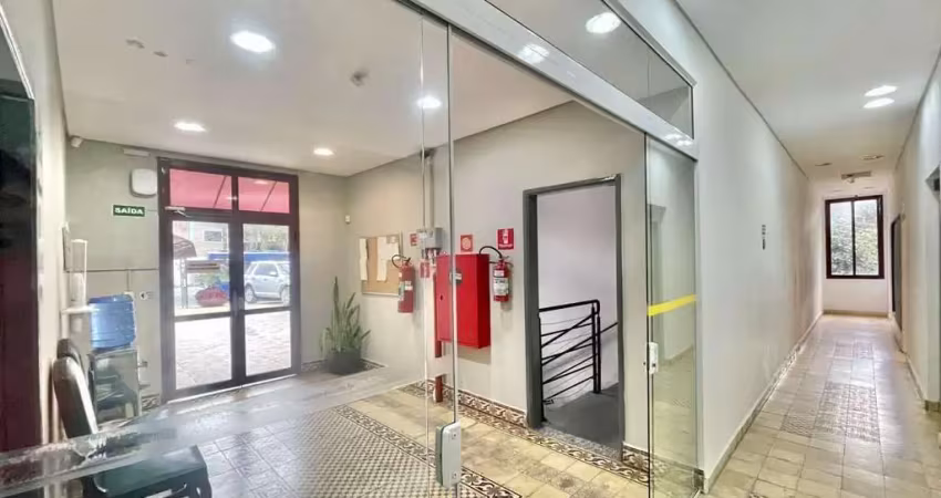 Sala Comercial para Venda em Carapicuíba, Chácara São João, 2 banheiros, 2 vagas