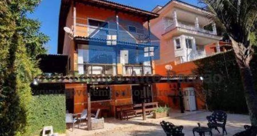Casa em Condomínio para Venda em Itapevi, Transurb, 3 dormitórios, 1 suíte, 5 banheiros, 4 vagas