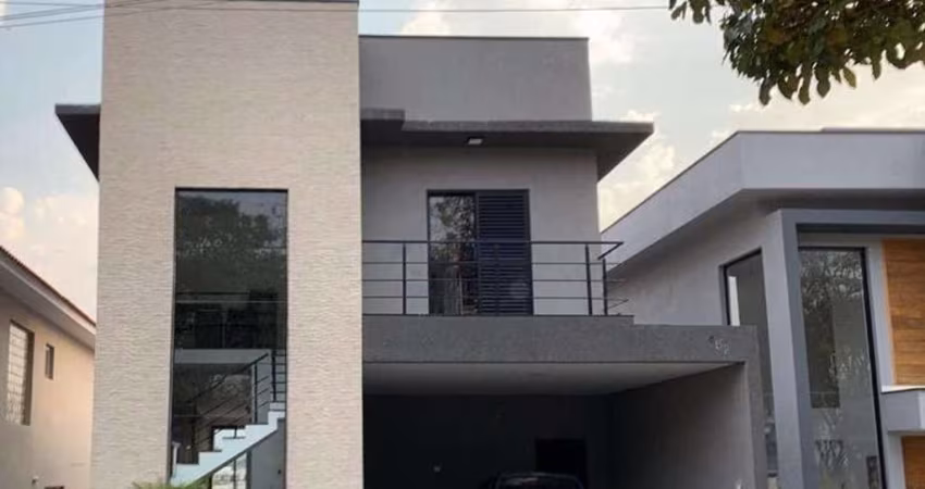 Sobrado para Venda em Santana de Parnaíba, Suru