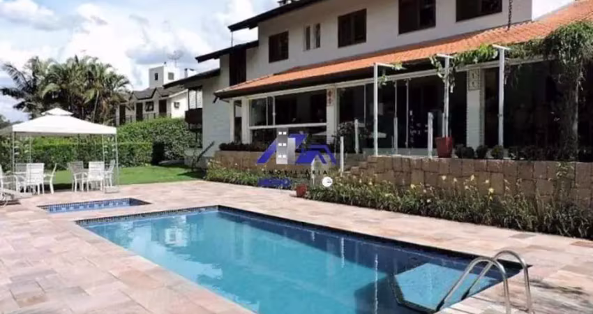 Casa à venda na Rua Balança, 38, Palos Verdes, Cotia