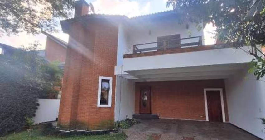 Sobrado para Locação em Santana de Parnaíba, Alphaville, 3 dormitórios, 1 suíte, 3 banheiros, 4 vagas