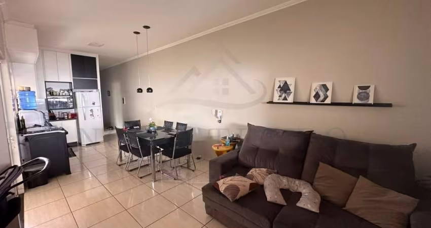 Casa para Venda em Araçatuba, Ipanema, 2 dormitórios, 1 suíte, 2 banheiros, 2 vagas