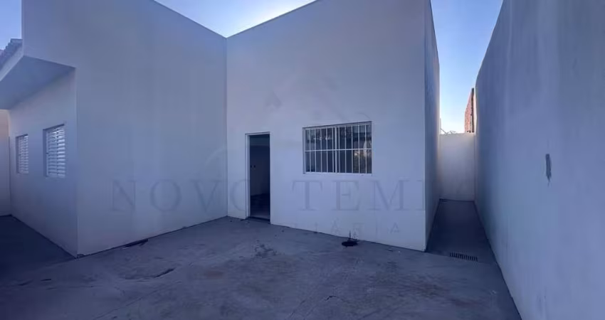 Casa para Venda em Araçatuba, Água Branca III, 3 dormitórios, 1 banheiro, 2 vagas