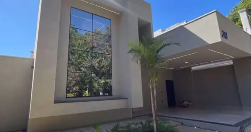 Casa dos sonhos em condomínio com piscina e churrasqueira