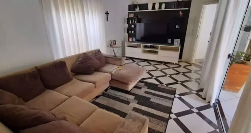 Casa com 3 quartos à venda na Aristides Livorari, 264, Centro, Guararapes