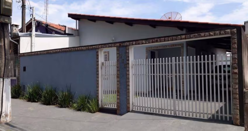 Casa à venda no Bairro Jardim Três Irmãos em Vinhedo/SP.