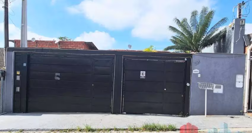Casa á Venda No Bairro Capela em Vinhedo - SP