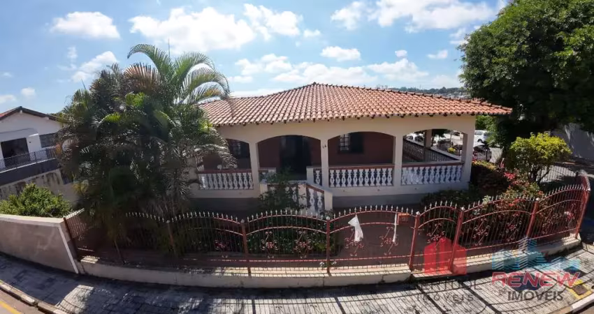 Casa com 3 quartos à venda na Rua Nove de Julho, 14, Centro, Vinhedo