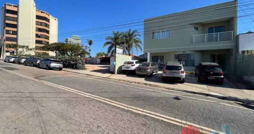 Sala para locação no edifício eugênio trevisan em vinhedo/sp.