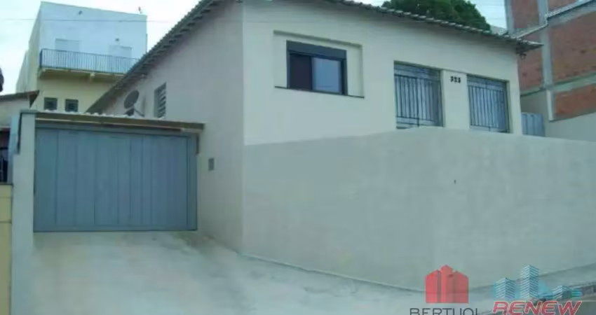 Casa com 3 quartos à venda no Centro, Vinhedo 