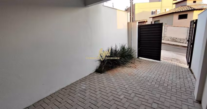Fontesville - Nova!!!  Casa 2/4 -  Quintal - Excelente Acabamento - 1 Vaga