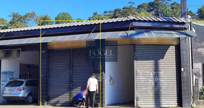 Mariano procópio - loja térrea com 39m² - banheiro - excelente localização