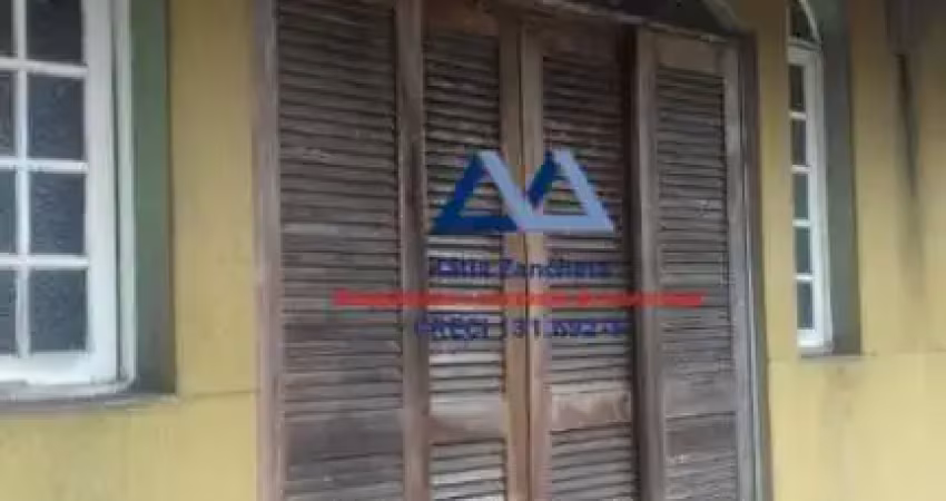 Casa com 4 quartos à venda na Vila Liviero, São Paulo 