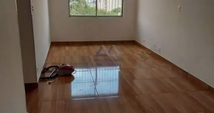 Lindíssimo apartamento totalmente reformado e modernizado em São Judas.
