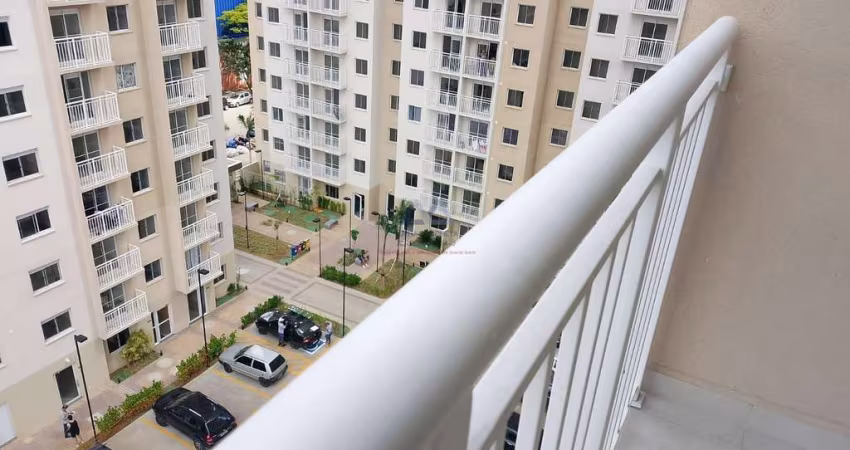 Apartamento em Parque Industrial Tomas Edson  -  São Paulo
