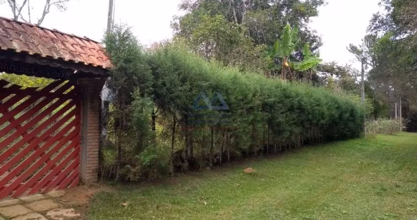 Chácara em Sorocabuçu  -  Ibiúna