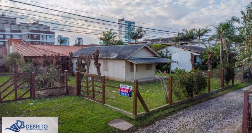 Casa para Venda em Tramandaí, Centro, 3 dormitórios, 3 banheiros, 2 vagas
