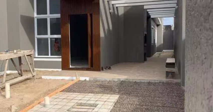 Casa geminada para venda em imbé, centro, 3 dormitórios, 1 suíte, 1 banheiro, 2 vagas