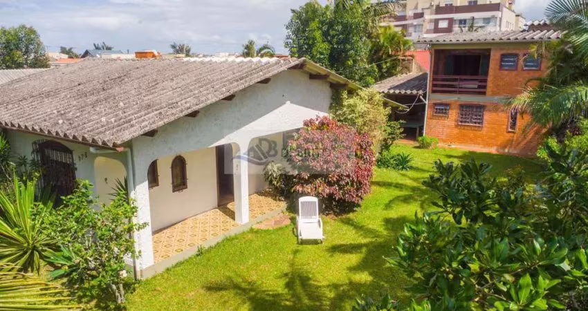 Casa para venda em tramandaí, centro, 7 dormitórios, 5 banheiros, 2 vagas