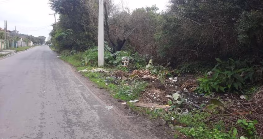 Excelente terreno com 2650 de área própria para construção de pequeno condomínio