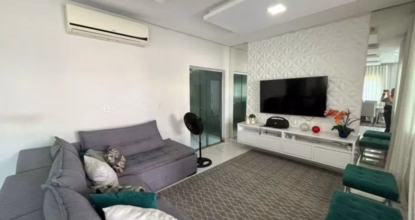 Jardim Espanha - Vendo Casa 5 Quartos, sendo 3 Suítes - 280m² - 2 Pavimentos