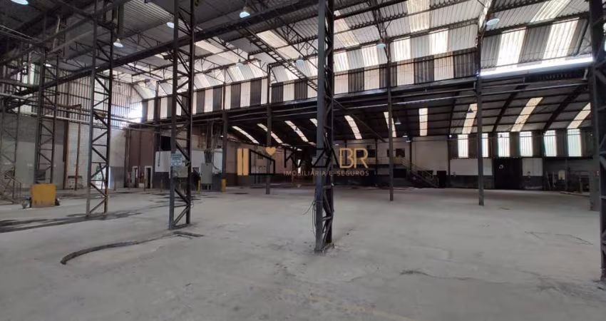 Galpão para alugar, 3600 m² de pátiopor R$ 62.100/mês - Portão - Atibaia/SP