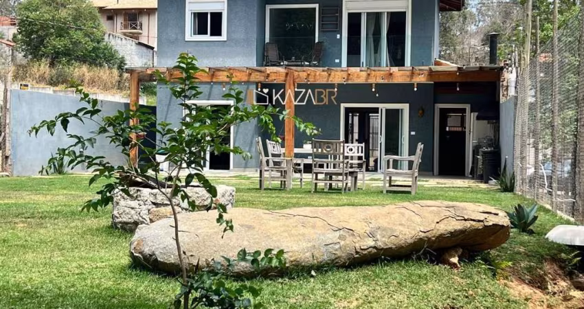 Casa com 3 dormitórios à venda, 200 m² por R$ 1.280.000,00 - Bosque dos Eucalíptos - Atibaia/SP