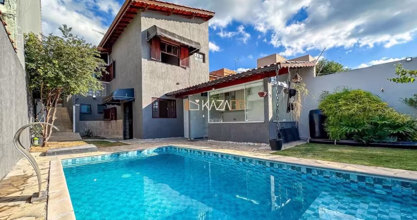 Casa com 3 dormitórios à venda, 239 m² por R$ 1.200.000,00 - Jardim Santa Bárbara - Atibaia/SP