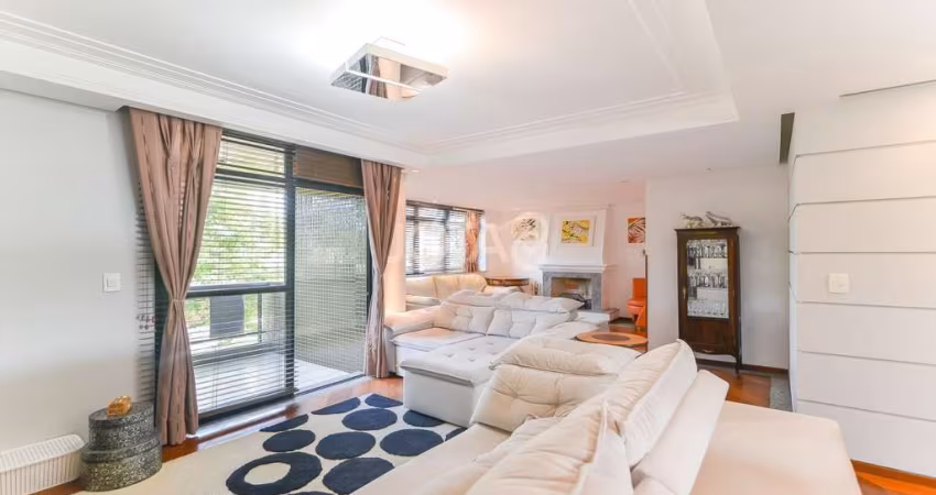 Apartamento no Alto da Glória, 4 quartos e 3 vagas