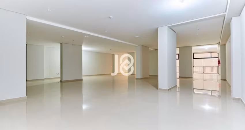 Loja grande para alugar no Centro - J8