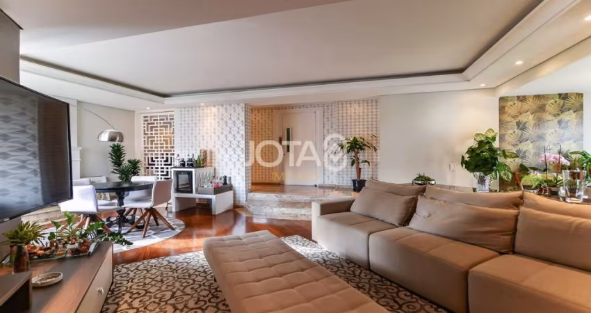 Apartamento no Bigorrilho 3 quartos - J8 Imóveis