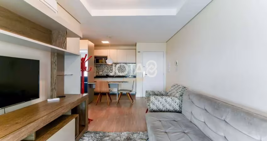 Apartamento mobiliado no Lifespace Curitiba - J8
