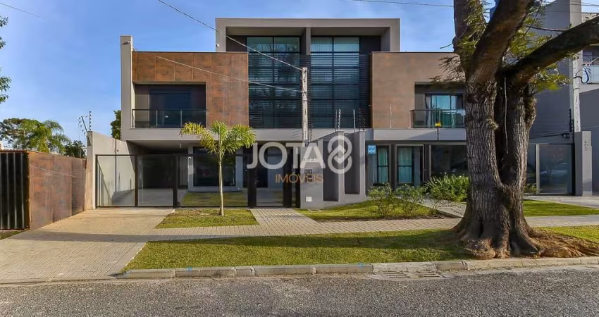 Sobrado novo com 3 quartos no Água Verde - J8