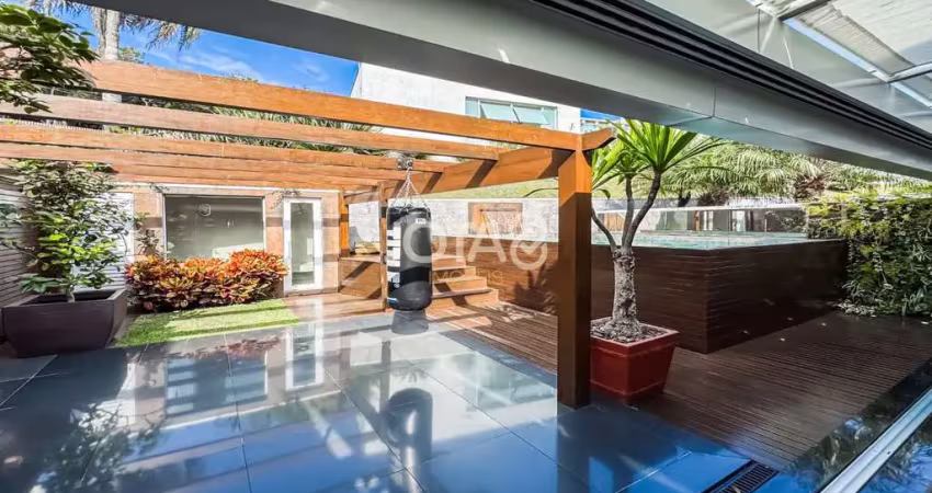 Casa 3 suites no Grand Garden - J8Imoveis