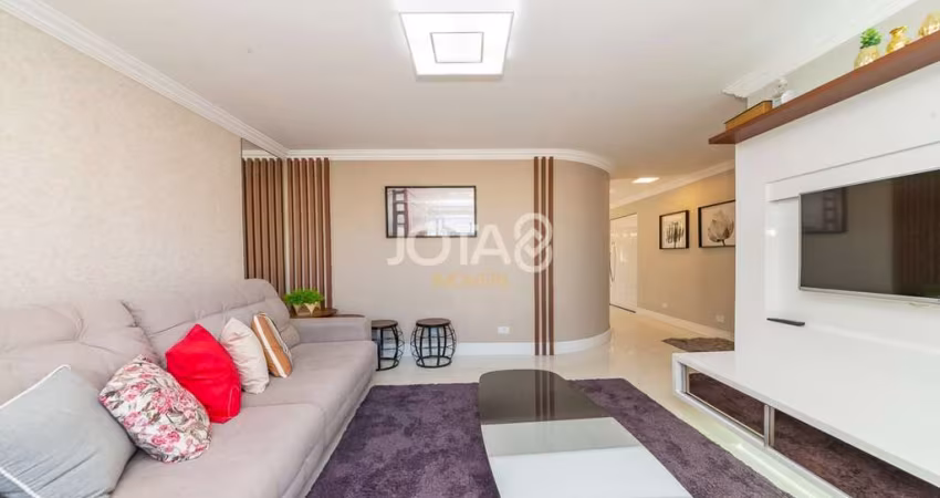 Casa 4 dormitórios no Portão - J8