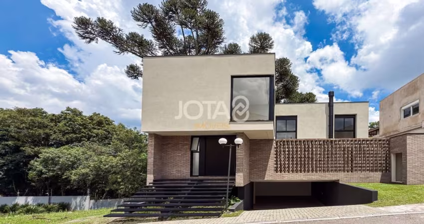 Casa Nova 3 Quartos em Condominio Fechado J8
