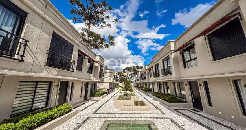Sobrado Townhouse com 3 quartos no Campo Comprido