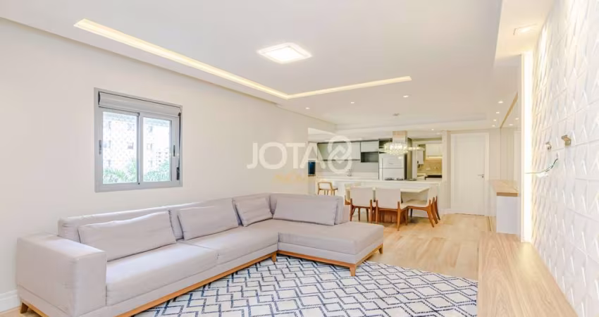 Apartamento em condomínio clube - J8