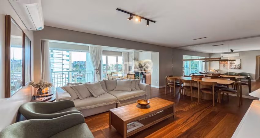 Apartamento de 3 quartos no Ecoville em cond Clube