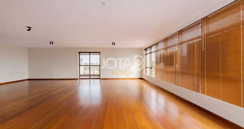 Apartamento com 4 quartos para alugar na Rua Ildefonso Borba Cordeiro, 40, Batel, Curitiba