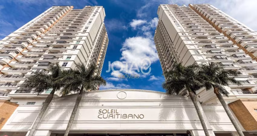 Apartamento em andar alto em condominio clube - J8