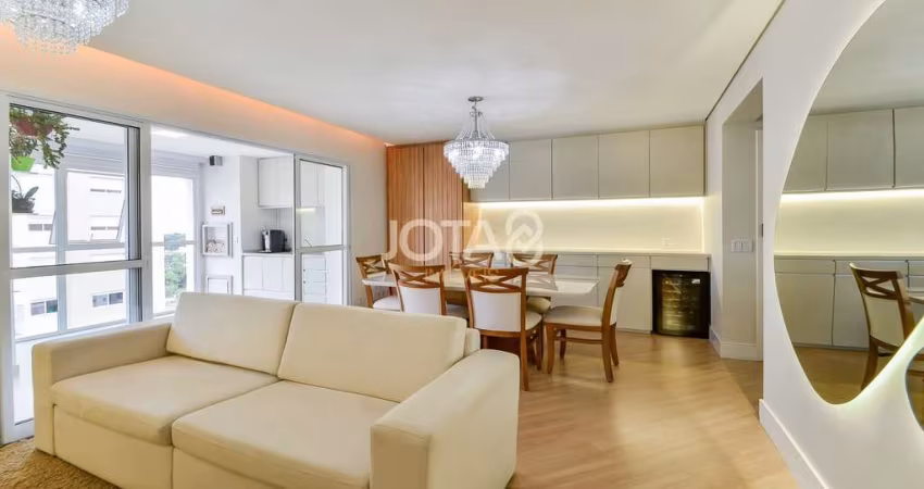 Apartamento no Ecoville em condomínio clube J8