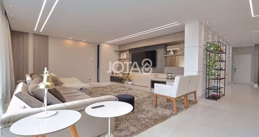 Incrível apartamento 3 quartos no Cabral - J8