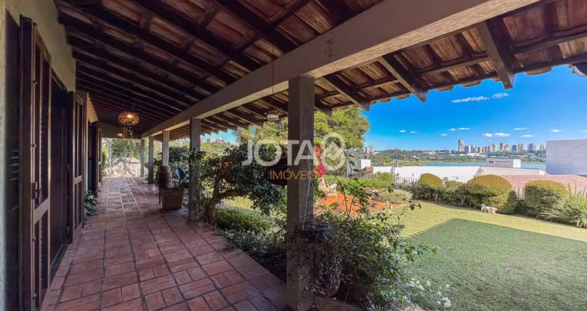 Casa térrea amplo quintal e vista Barigui - J8