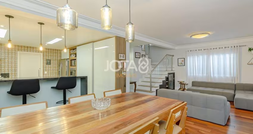 Lindo sobrado com 4 quartos em condomínio - J8