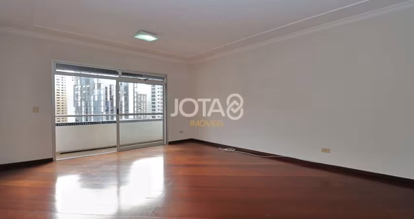 Apartamento Com 3 Dormitórios No Água Verde - J8
