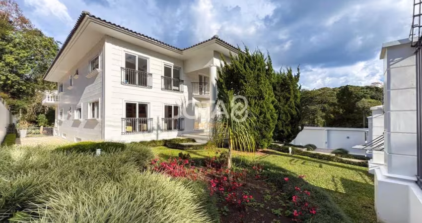 Linda casa no Vista Alegre - J8